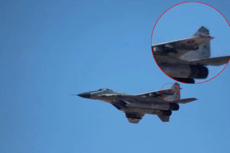 Máy bay MiG-29 xuất hiện ở Lybia.