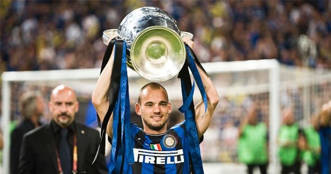 Sneijder chính xác khi chọn rời Real