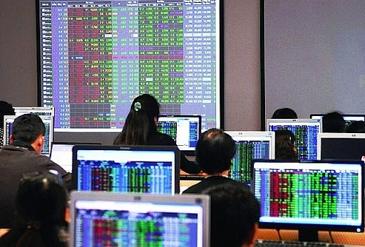 Công ty chứng khoán không được làm gì với tiền của khách hàng?