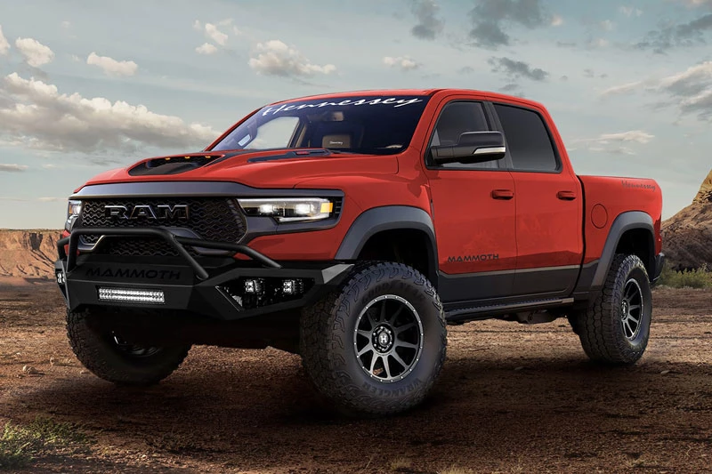 Ram 1500 TRX sau khi qua tay hãng độ Hennessey.