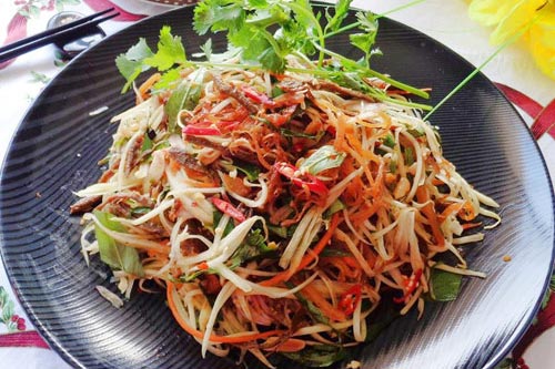 Cách làm nộm đu đủ bò khô giòn ngon hấp dẫn nhất