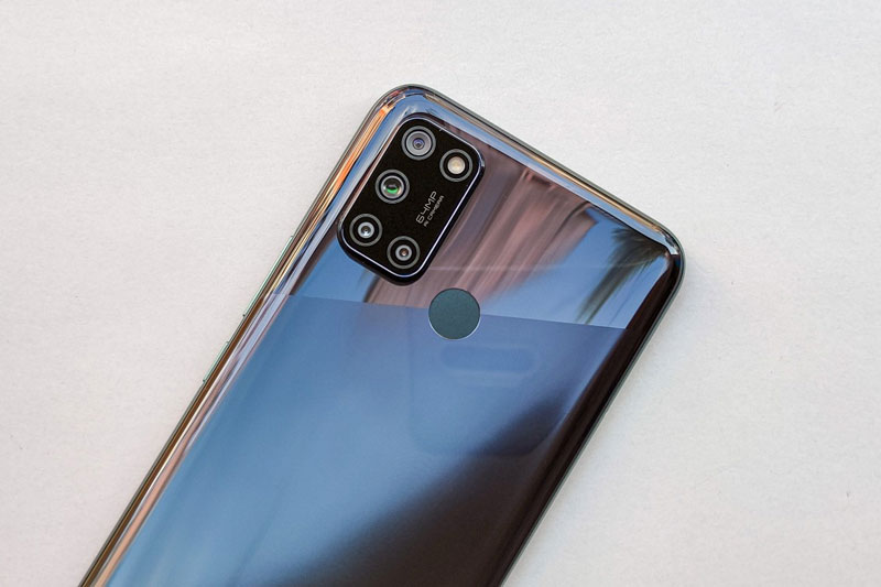 Smartphone chống nước, RAM 8 GB, pin 5.000 mAh, giá 5,25 triệu tại Việt Nam