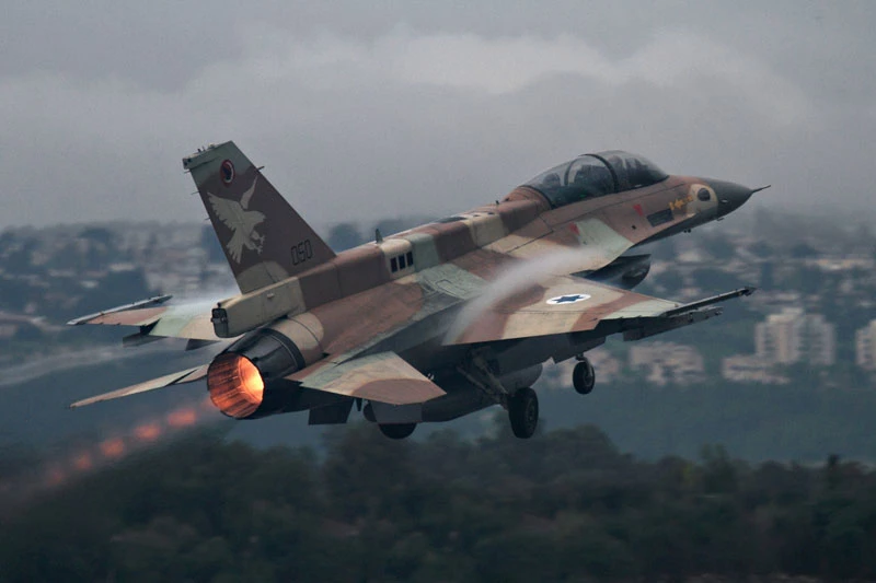 Chiến đấu cơ F-16 của Không quân Israel.