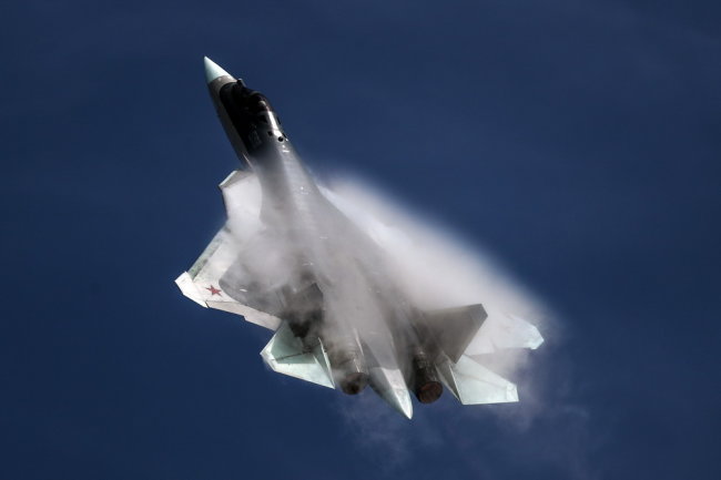 Phi công thử nghiệm Nga đánh giá cơ hội của Su-57 trong trận chiến với F-35