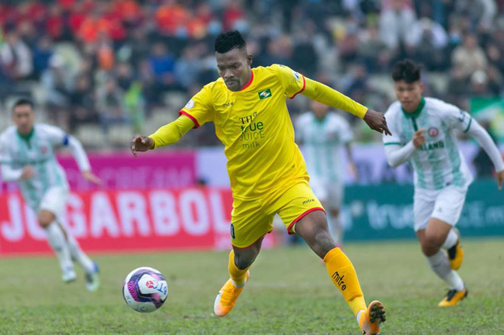 SLNA mang 4 ngoại binh đối đầu HAGL ở vòng 2 V.League 2021