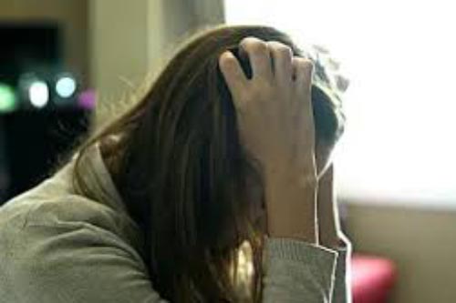 Nhìn tờ di chúc viết dở của bố chồng mà tôi rụng rời tay chân