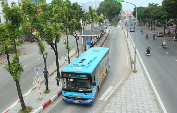 Hà Nội điều chỉnh lộ trình 19 tuyến xe buýt để phục vụ Đại hội Đảng XIII