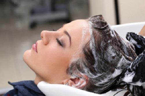 Lý do khiến tóc ngày càng xơ rối, chẻ ngọn