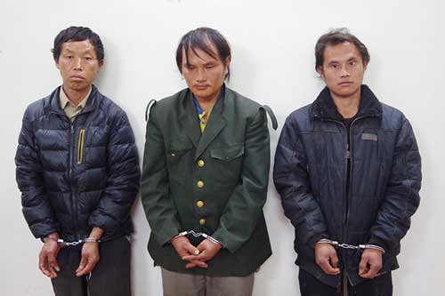 Hà Giang: 3 'ma men' chém chết bạn nhậu vì... uống ít rượu