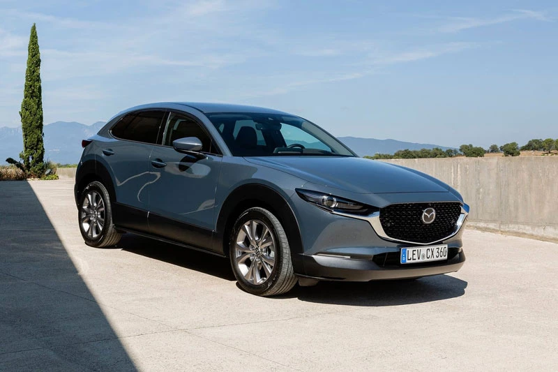 2. Mazda CX-30 2021 (giá khởi điểm: 21.900 USD).