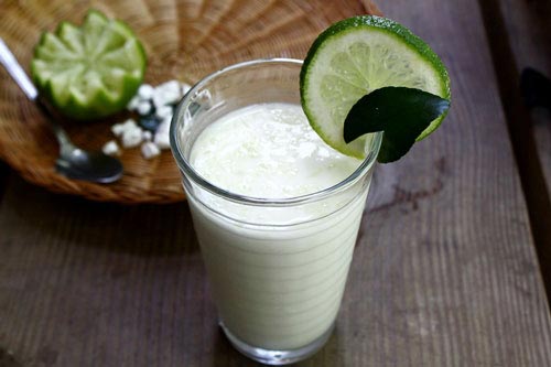 Uống 1 ly nước này mỗi ngày da 'trắng như trứng gà bóc'