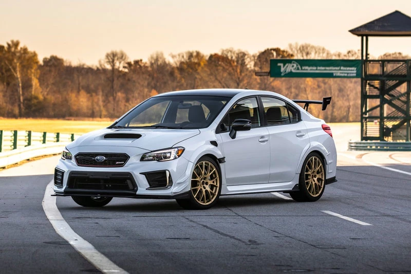 5. Subaru WRX STI 2020 (giá khởi điểm: 36.995 USD).