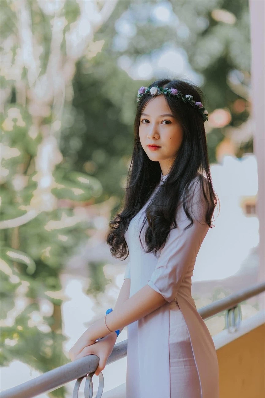 Ảnh cấp 3 cực xinh đẹp của 'Người đẹp có làn da đẹp nhất' Hoa hậu Việt Nam 2020 - ảnh 1