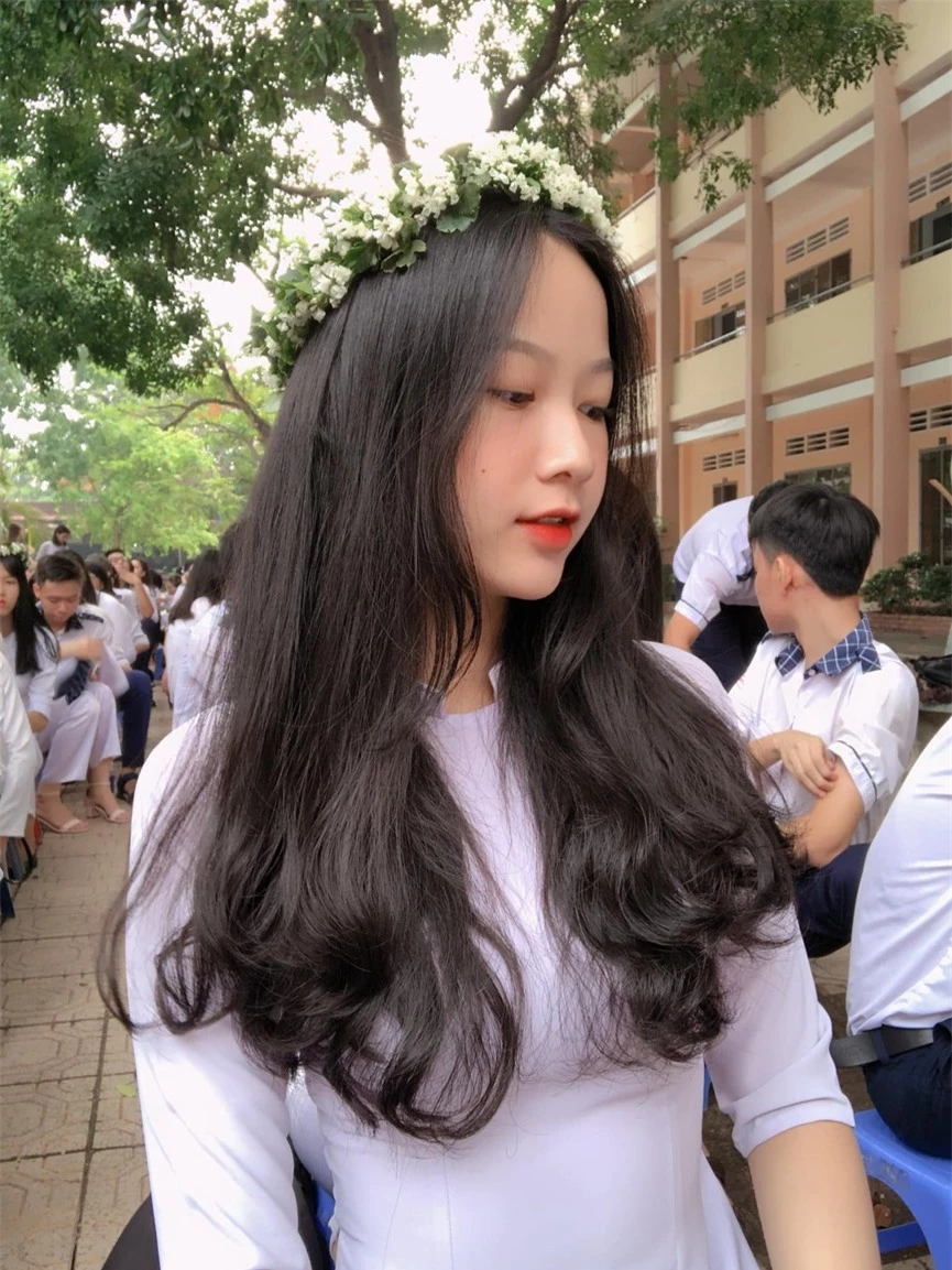 Ảnh cấp 3 cực xinh đẹp của 'Người đẹp có làn da đẹp nhất' Hoa hậu Việt Nam 2020 - ảnh 2