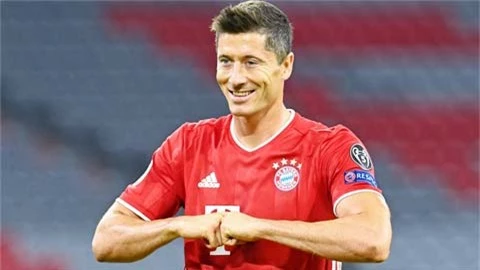 Lewandowski trên đường phá kỷ lục của Mueller