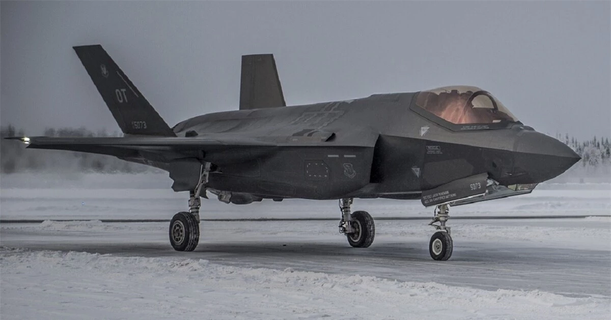 Tiêm kích F-35. Ảnh: Defense News