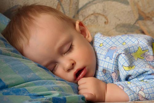 Trẻ mở miệng khi ngủ: Cảnh báo những vấn đề sức khỏe không thể xem thường