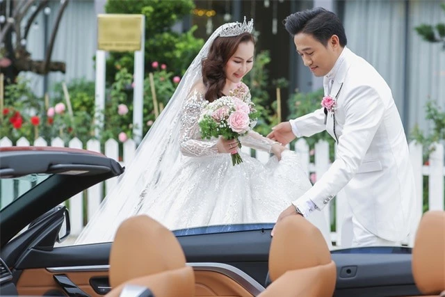 Nhiều sao Việt chọn đám cưới bí mật trong năm 2020 - 11