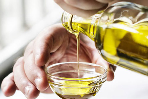 Dầu oliu có thật sự là nguyên liệu chăm sóc da hoàn hảo?