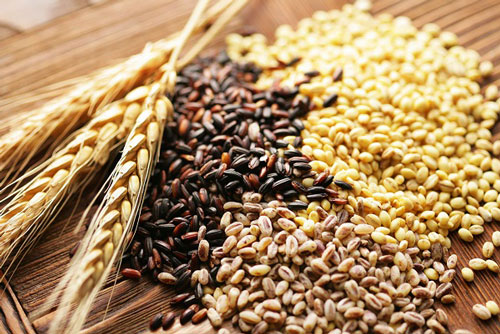 4 thực phẩm ăn thường xuyên để không bị mụn trứng cá