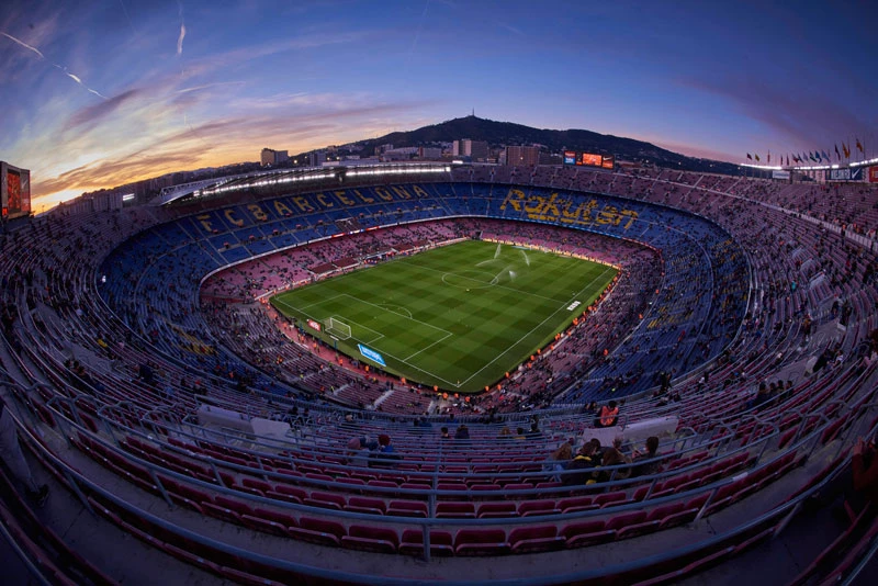Sân nhà Nou Camp của Barca.