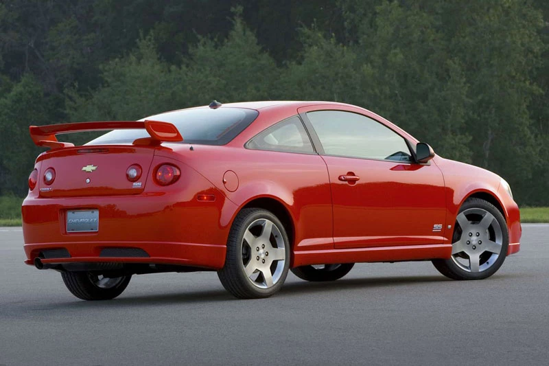 10. Chevrolet Cobalt SS Sedan Manual 2009 (thời gian tăng tốc từ 0-96 km/h: 5,5 giây).