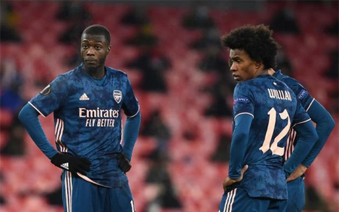 Pepe và Willian cùng gây thất vọng ở trận Southampton vs Arsenal
