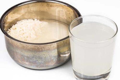 Nước vo gạo giúp bạn làm đẹp 'thần kỳ'