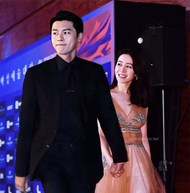 Hyun Bin lần đầu nhắc đến bạn gái Son Ye Jin - 4