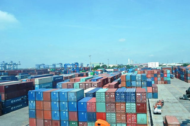 Sản lượng hàng hóa thông qua cảng biển Việt Nam tăng trưởng ổn định