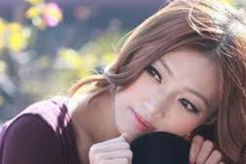 Vợ đi làm tóc cả ngày mới về nhưng vừa mở cửa, tôi đã bật ngửa vì quá sốc