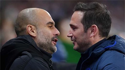 Guardiola ngầm chỉ trích Chelsea, mời Lampard đi ăn tối