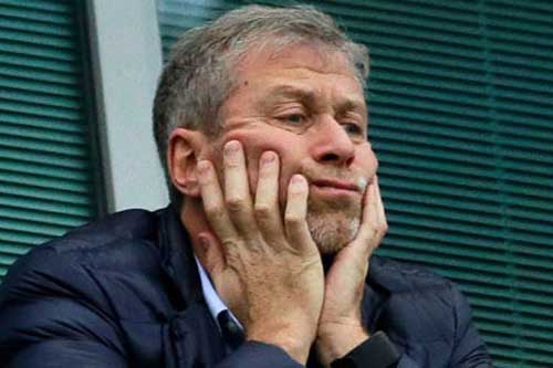 Abramovich mất hơn 100 triệu bảng vì sa thải các HLV của Chelsea