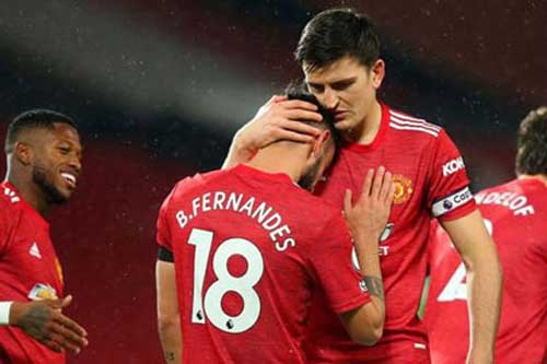 Maguire tự nhận công trong siêu phẩm đá phạt của Fernandes