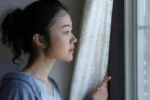 Tôi vừa nói kế hoạch ra ở riêng, mẹ chồng đã khiến cả nhà hốt hoảng phải gọi cả xe cấp cứu