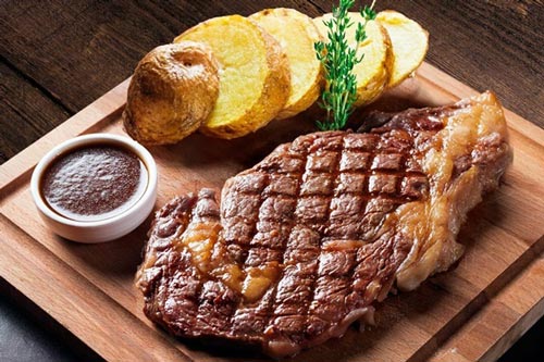 Lợi ích bất ngờ từ việc ăn thịt mỗi ngày