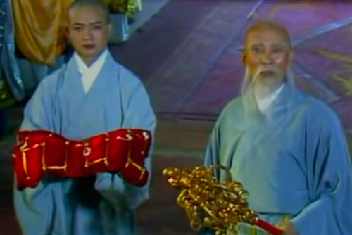 Bí ẩn Tây Du Ký: Áo cà sa và tích trượng của Đường Tăng thực ra là những pháp bảo đầy quyền năng?