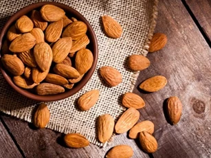 7 loại hạt có tác dụng giảm cân nhanh