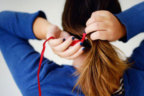 Bí quyết chăm sóc tóc khô xơ chỉ bằng cách dùng bơ và chuối, giúp bạn tự tin đón Tết