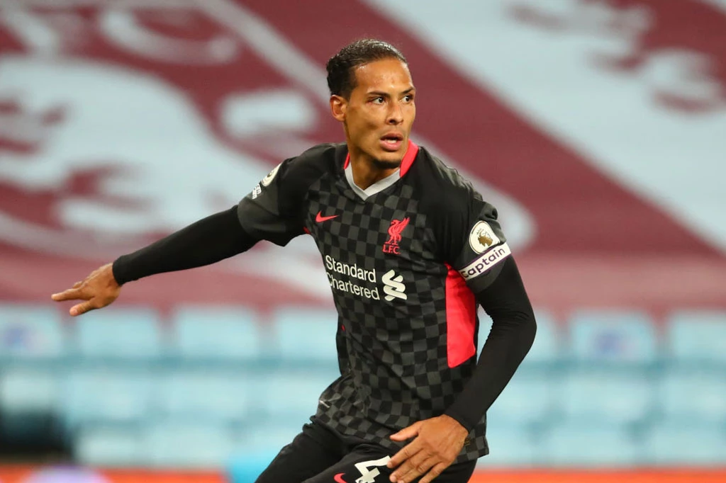 Trung vệ: Virgil van Dijk (Groningen, Celtic, Southampton, Liverpool).