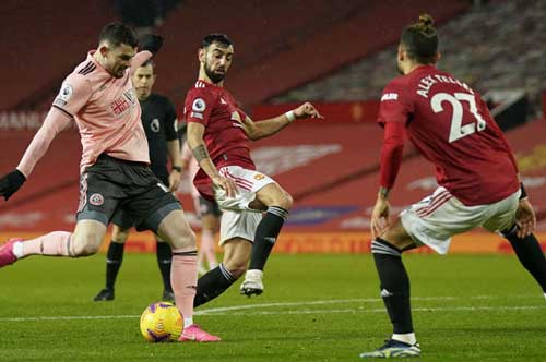 MU thua Sheffield United: Cú sốc không... bất ngờ