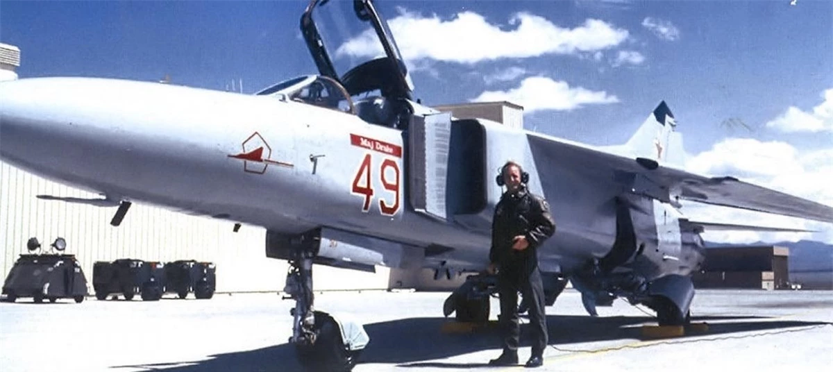 Chiếc MiG-23 của phi đội Kiểm tra và Đánh giá số 4477; Nguồn: RBTH