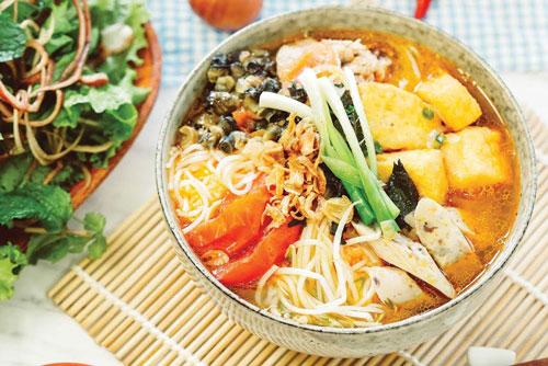 Bún ốc chuẩn vị Hà Nội, ai ăn cũng thích mê