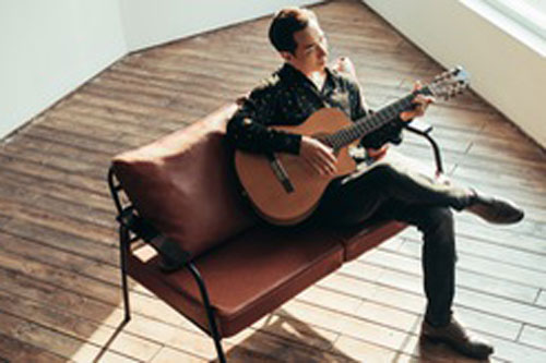 Ca sĩ Lê Anh Dũng thừa nhận tổ chức liveshow thời dịch Covid là quá liều lĩnh