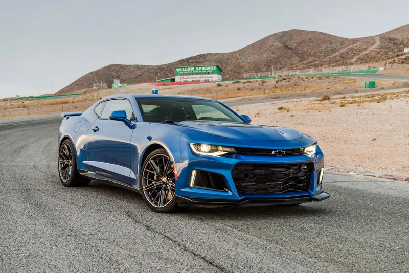 10. Chevrolet Camaro ZL1 2020.