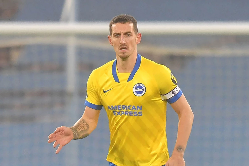 Trung vệ: Lewis Dunk (Brighton).