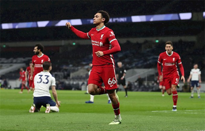 Alexander-Arnold là cầu thủ xuất sắc nhất ở trận Tottenham vs Liverpool
