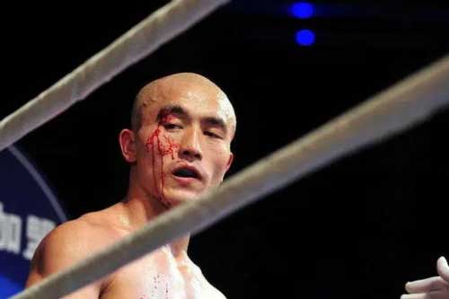 Bị tố “lừa cả võ lâm”, Yi Long sẽ tỉ thí võ sĩ MMA mạnh nhất Trung Quốc?