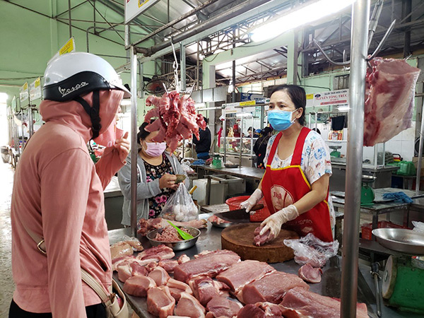 Đà Nẵng: Không đeo khẩu trang thì kiên quyết không cho vào chợ