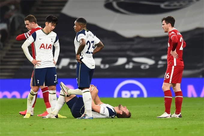 Nhưng khi Kane chấn thương, Tottenham lập tức bế tắc và thất bại như trước Liverpool là khó tránh
